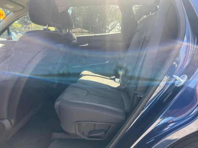 Used 2019 Hyundai Santa Fe SEL AWD/4WD image 17