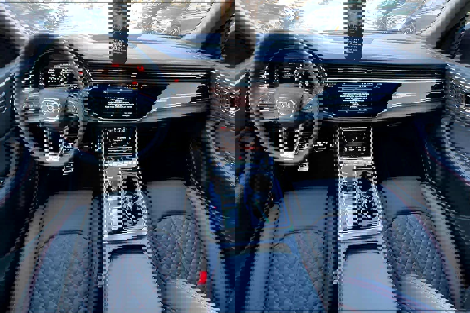 New 2026 Audi SQ8 Prestige image 5