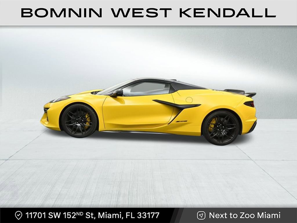 Used 2025 Chevrolet Corvette Z06 w/ Stealth Interior Trim Package image 2