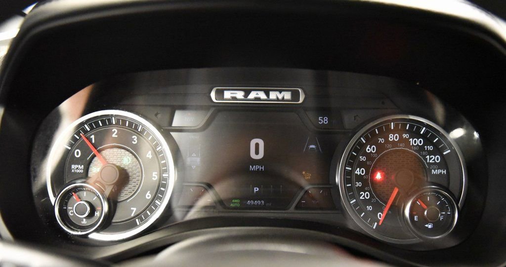 Used 2025 RAM 1500 Laramie image 27