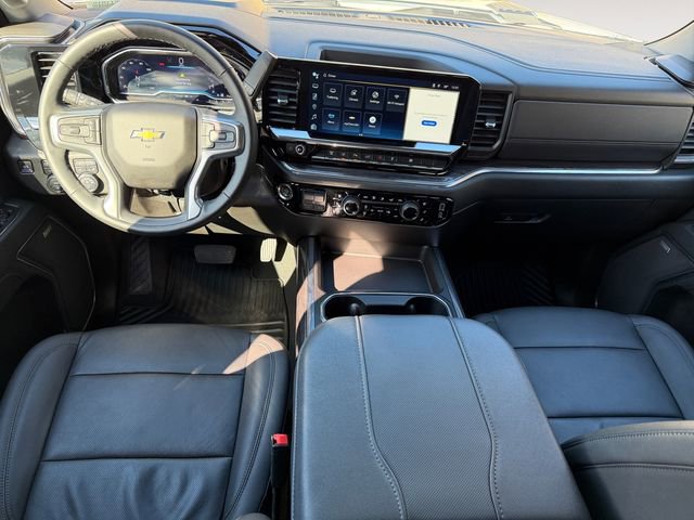 Certified 2025 Chevrolet Silverado 3500 LTZ w/ LTZ Plus Package image 10