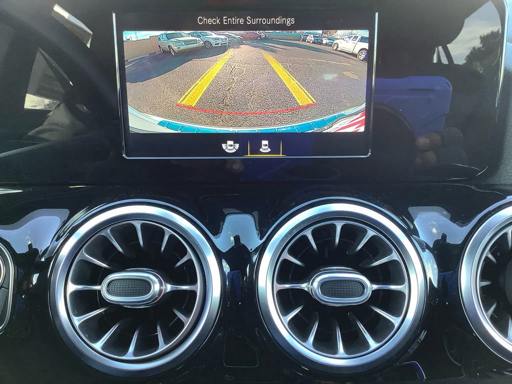 Used 2021 Mercedes-Benz GLA 250 image 25