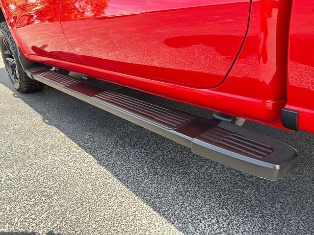 Used 2023 Chevrolet Silverado 1500 Custom Trail Boss w/ LPO, Dark Essentials Package image 17