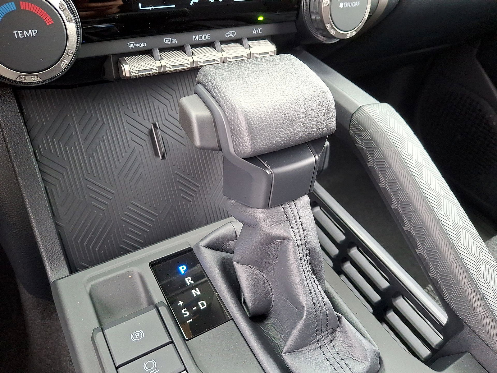 New 2026 Toyota 4Runner TRD Sport RWD image 15