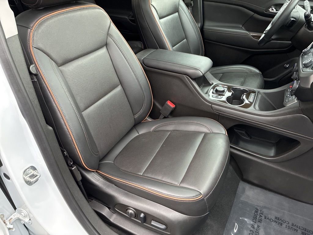 Used 2023 GMC Acadia AT4 w/ GMC Pro Grade Package AWD/4WD image 18