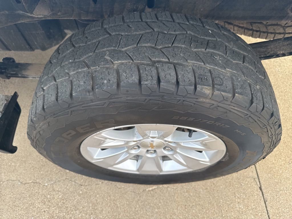 Used 2023 Chevrolet Silverado 1500 LT w/ Work Truck Package image 3