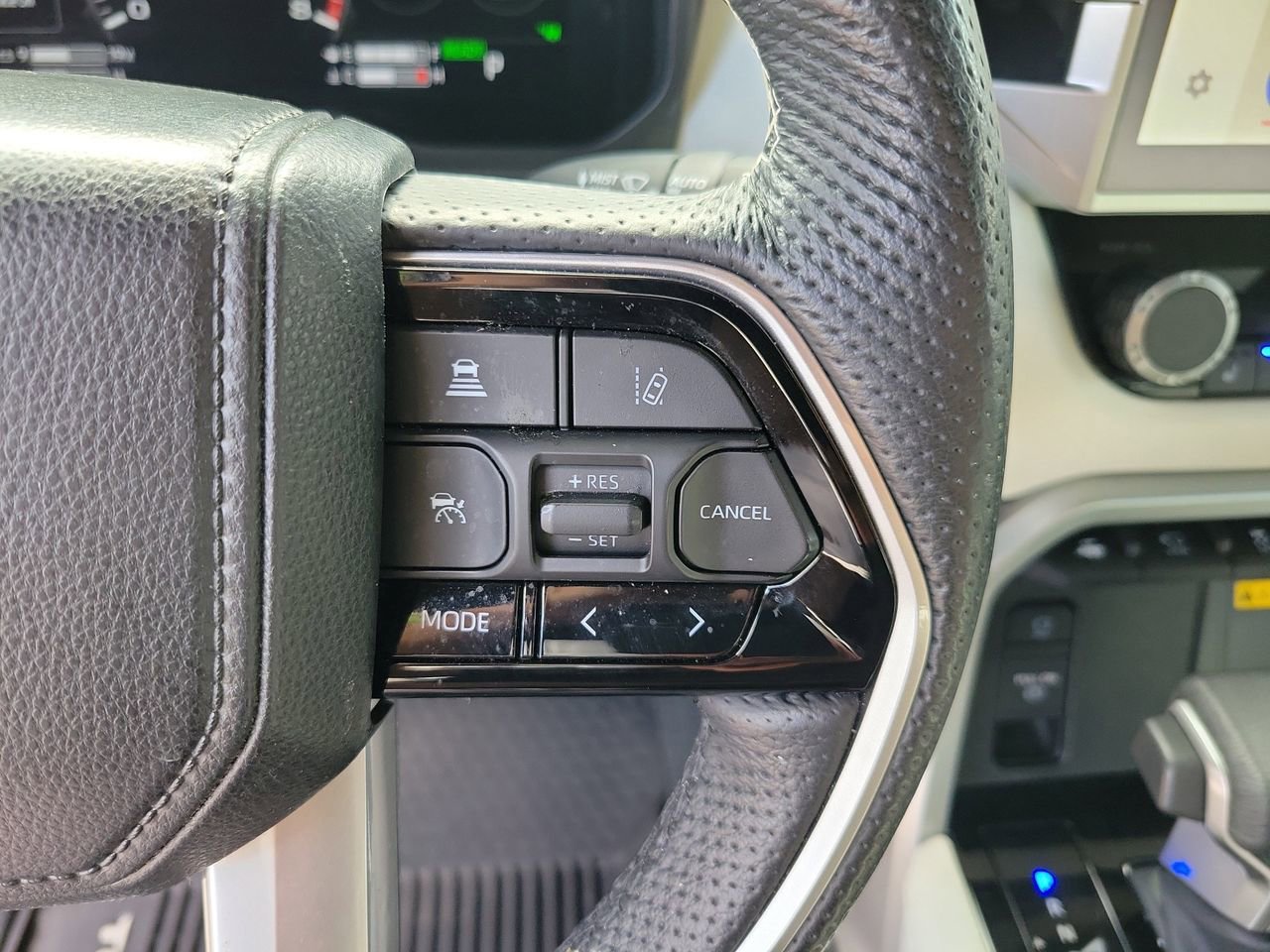 Used 2024 Toyota Tundra Capstone AWD/4WD image 20
