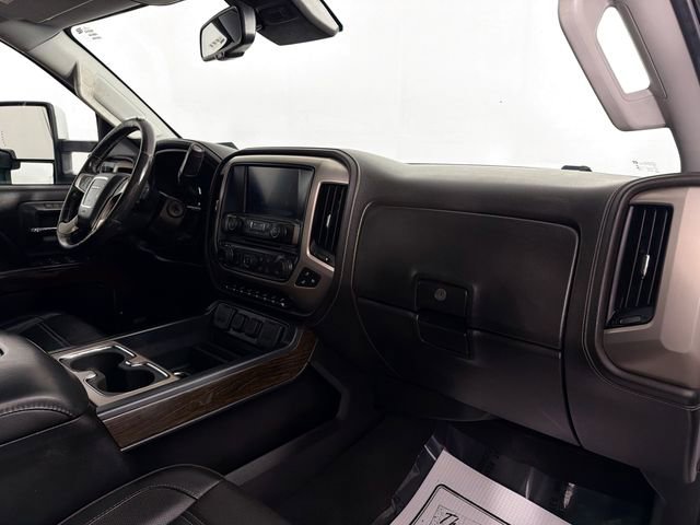 Used 2019 GMC Sierra 2500 Denali image 32
