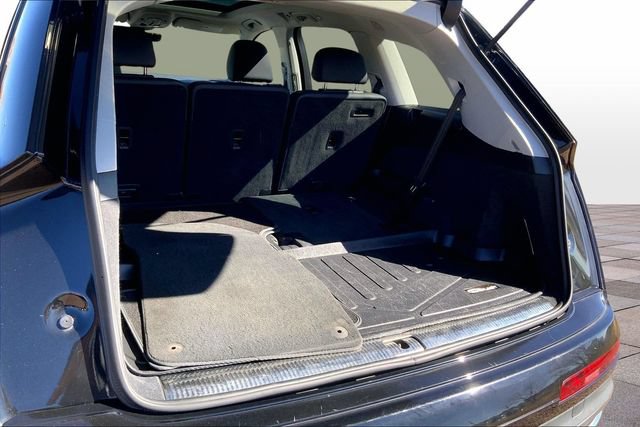 Used 2022 Audi Q7 3.0T Prestige AWD/4WD image 20