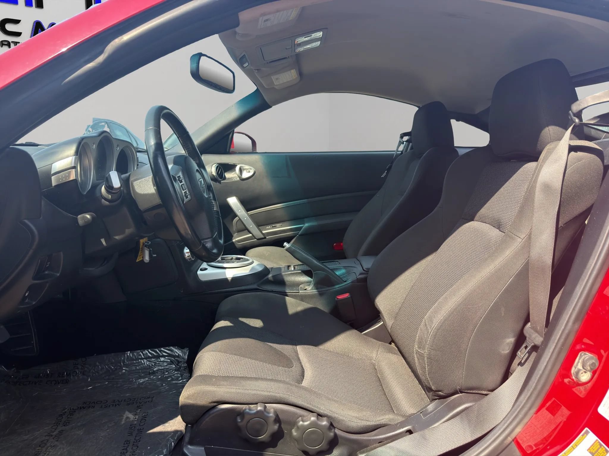 Used 2006 Nissan 350Z Enthusiast w/ (N93) Cargo Convenience Pkg RWD image 9