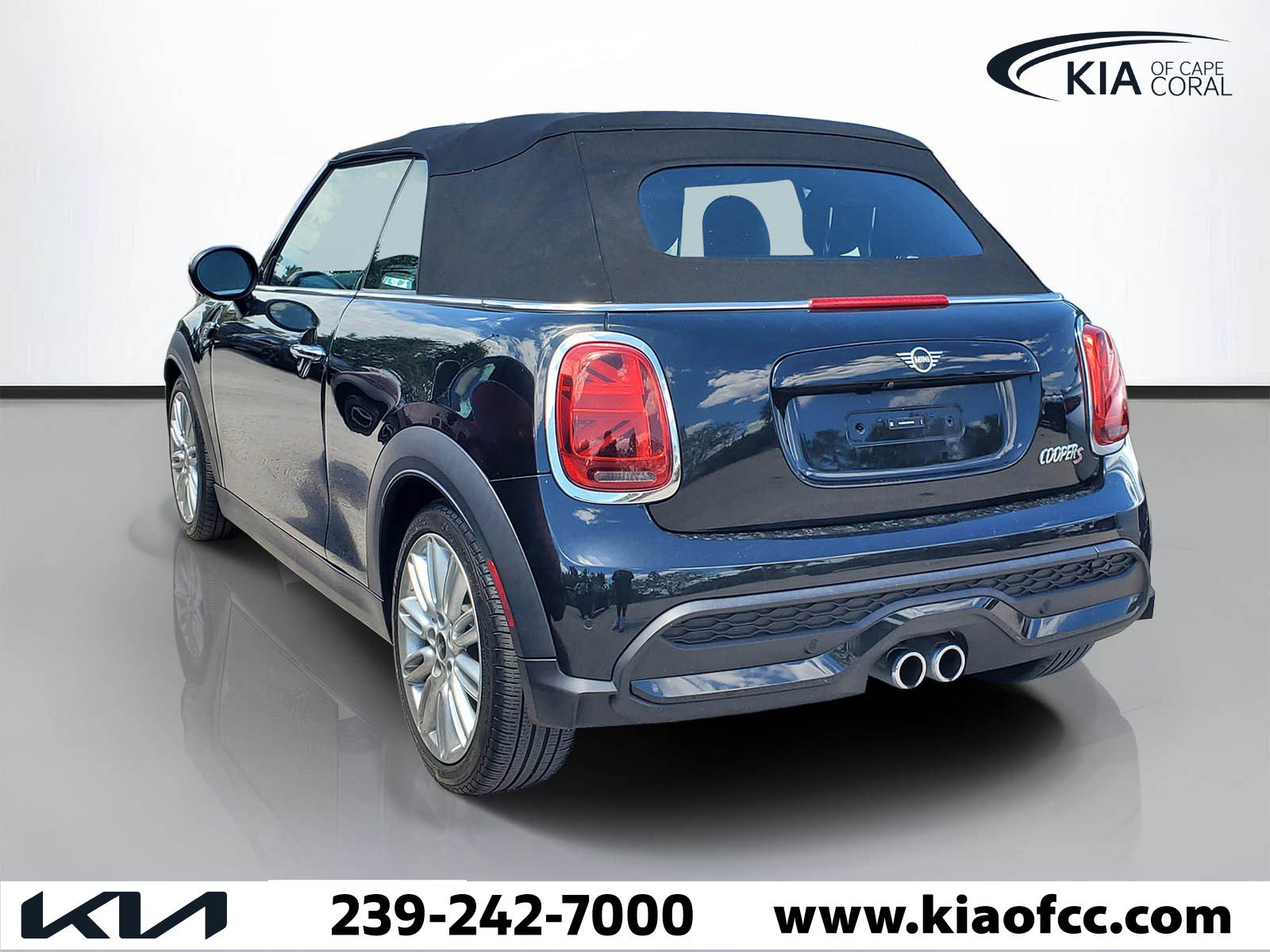 Used 2024 MINI Cooper S image 4