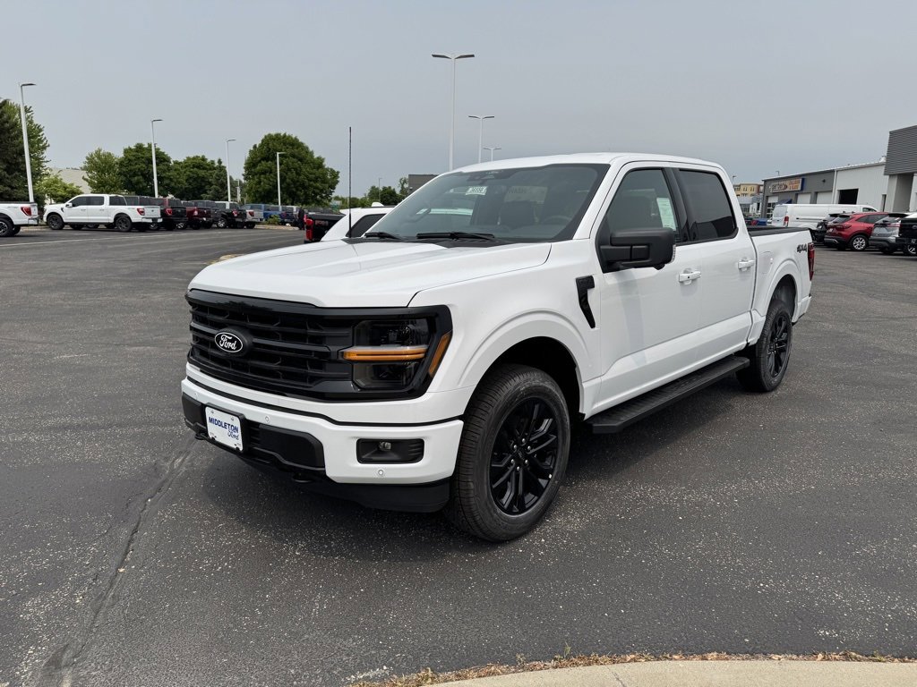 New 2025 Ford F150 XLT w/ Equipment Group 303A High image 9