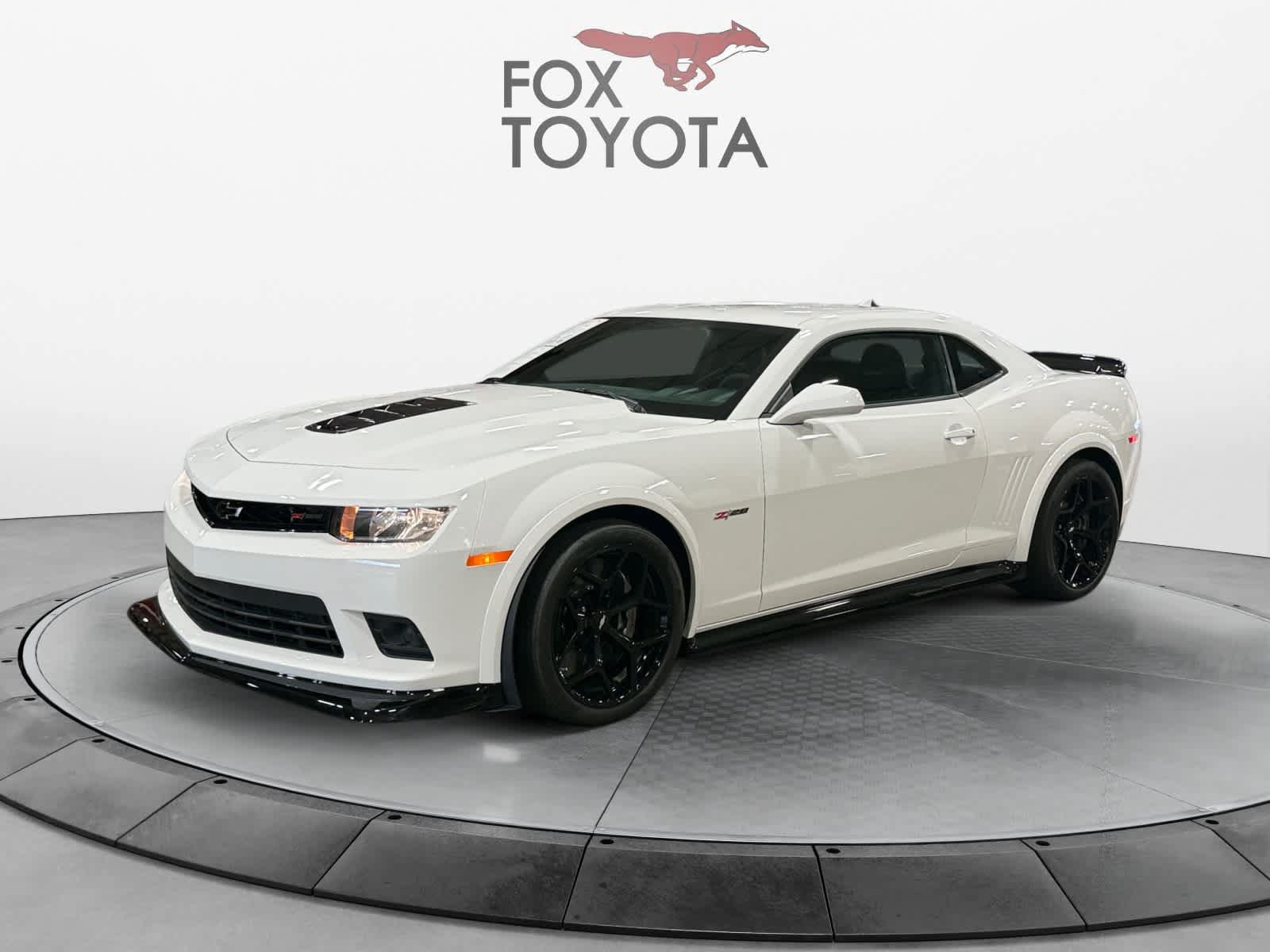 Used 2015 Chevrolet Camaro Z/28 RWD video 1