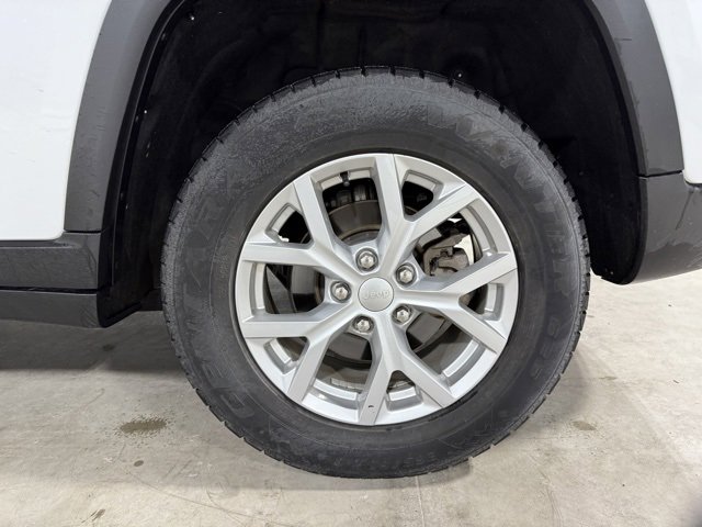 Used 2023 Jeep Grand Cherokee Limited image 41