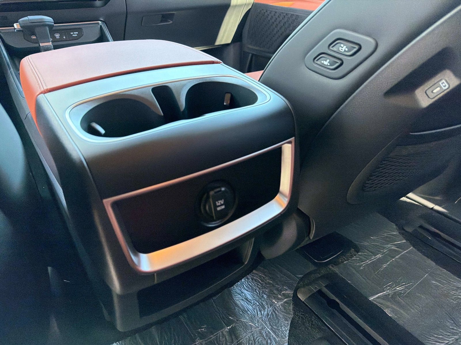 New 2026 Kia Carnival EX FWD image 14