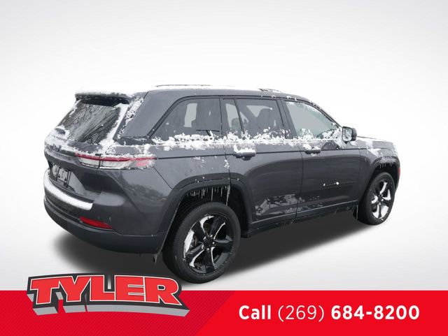 Certified 2023 Jeep Grand Cherokee Altitude image 8