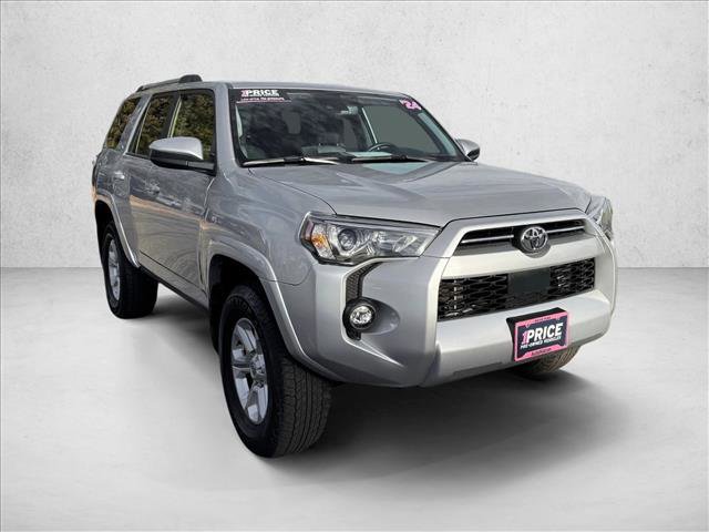 Used 2024 Toyota 4Runner SR5 AWD/4WD image 3