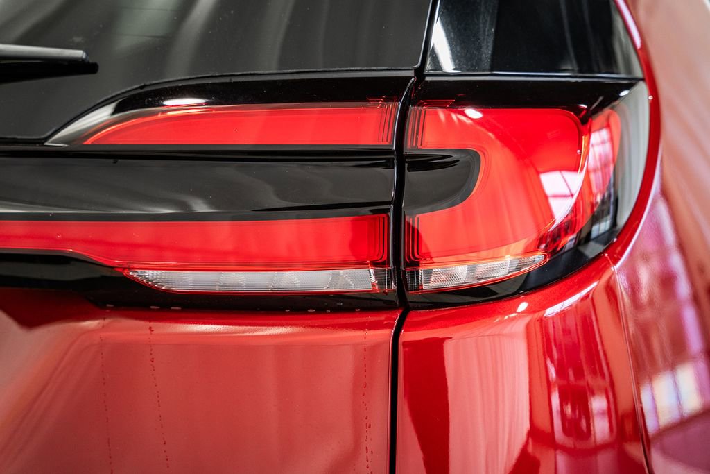 New 2026 Chrysler Pacifica Pinnacle image 7