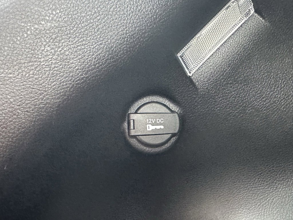 Used 2023 Jeep Compass Trailhawk image 16