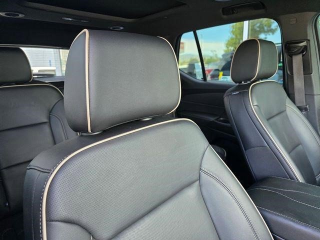 Certified 2023 Chevrolet Traverse Premier w/ Redline Edition image 19