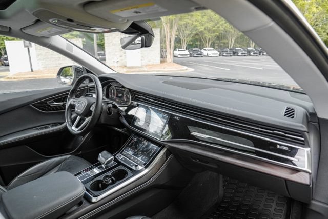 Used 2023 Audi Q8 Premium Plus w/ Premium Plus Package AWD/4WD image 25