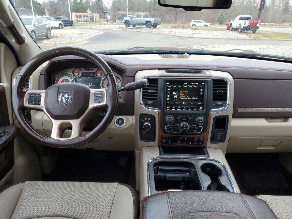 Used 2018 RAM 2500 Longhorn w/ Longhorn Southfork Package image 28