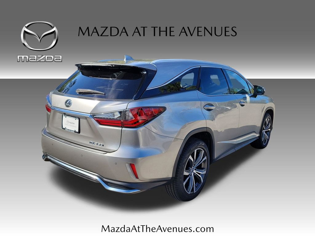Used 2019 Lexus RX 350L 350L w/ Premium Package image 4