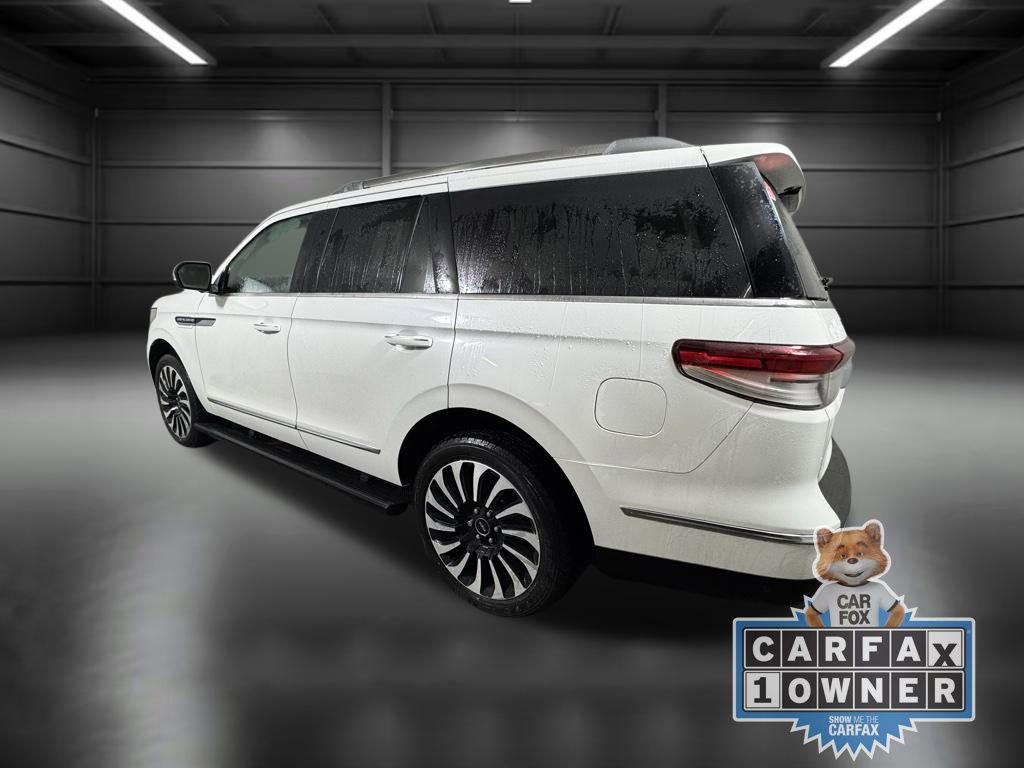 Certified 2022 Lincoln Navigator Black Label image 4