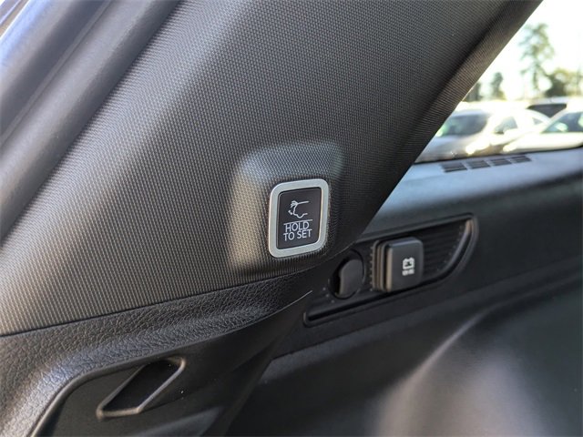 New 2025 Jeep Grand Cherokee Altitude image 14