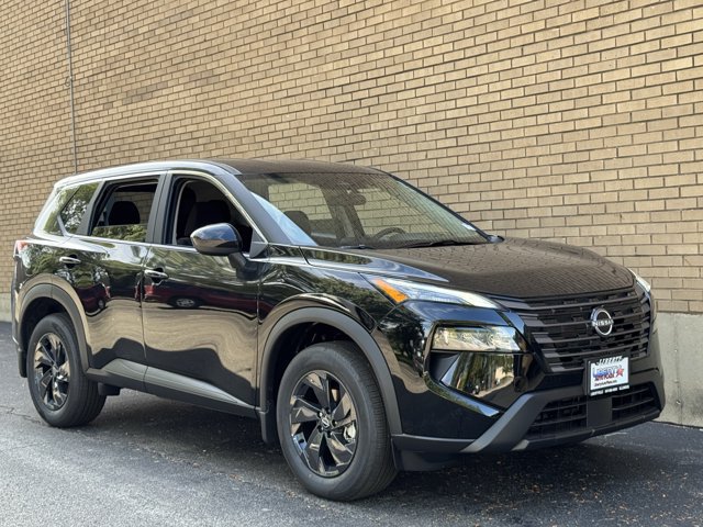 New 2026 Nissan Rogue SV AWD/4WD image 2