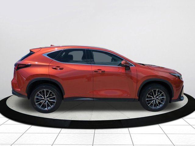 Used 2023 Lexus NX 350 AWD image 3