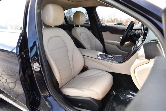 Used 2021 Mercedes-Benz C 300 4MATIC Sedan w/ Premium Package image 21