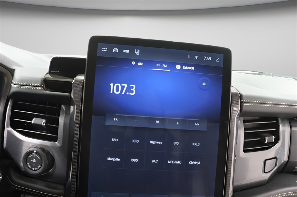 Used 2024 Ford F150 Lightning Platinum image 13