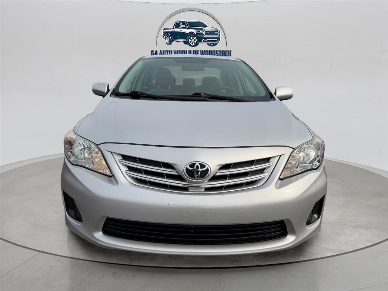 Used 2013 Toyota Corolla LE image 10
