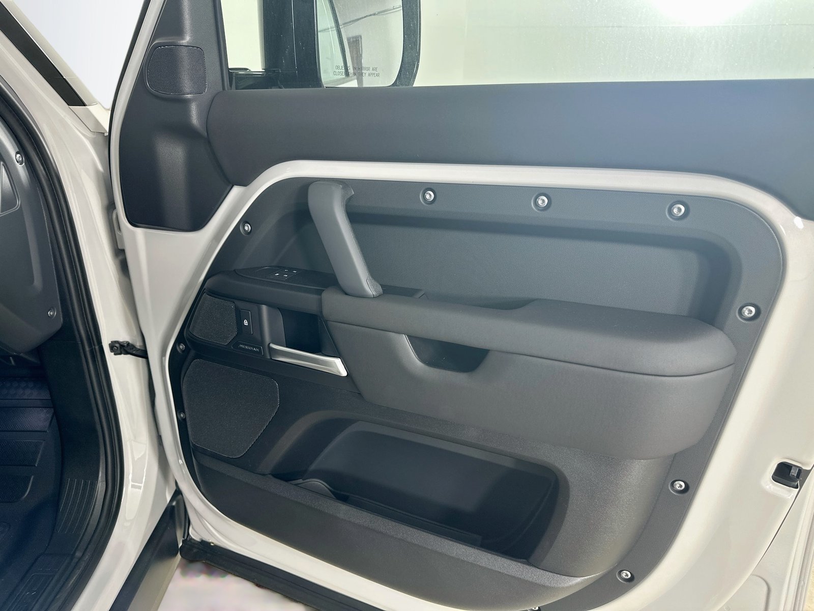 New 2026 Land Rover Defender 110 S AWD/4WD image 45