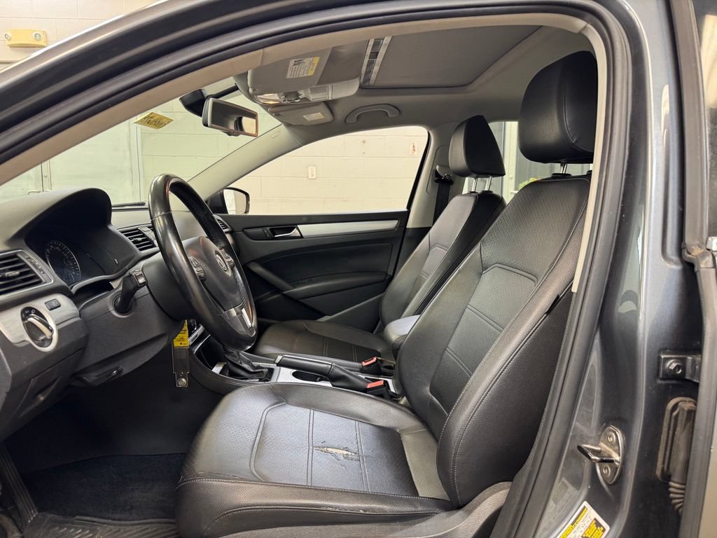 Used 2013 Volkswagen Passat 2.5 SE FWD image 13