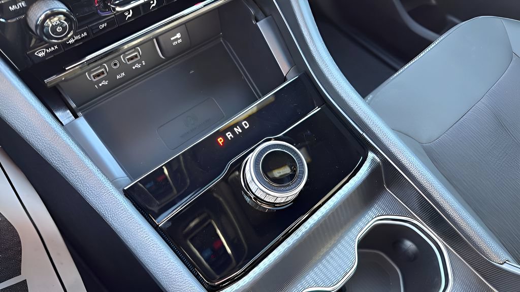 New 2026 Jeep Grand Cherokee Laredo X AWD/4WD image 13