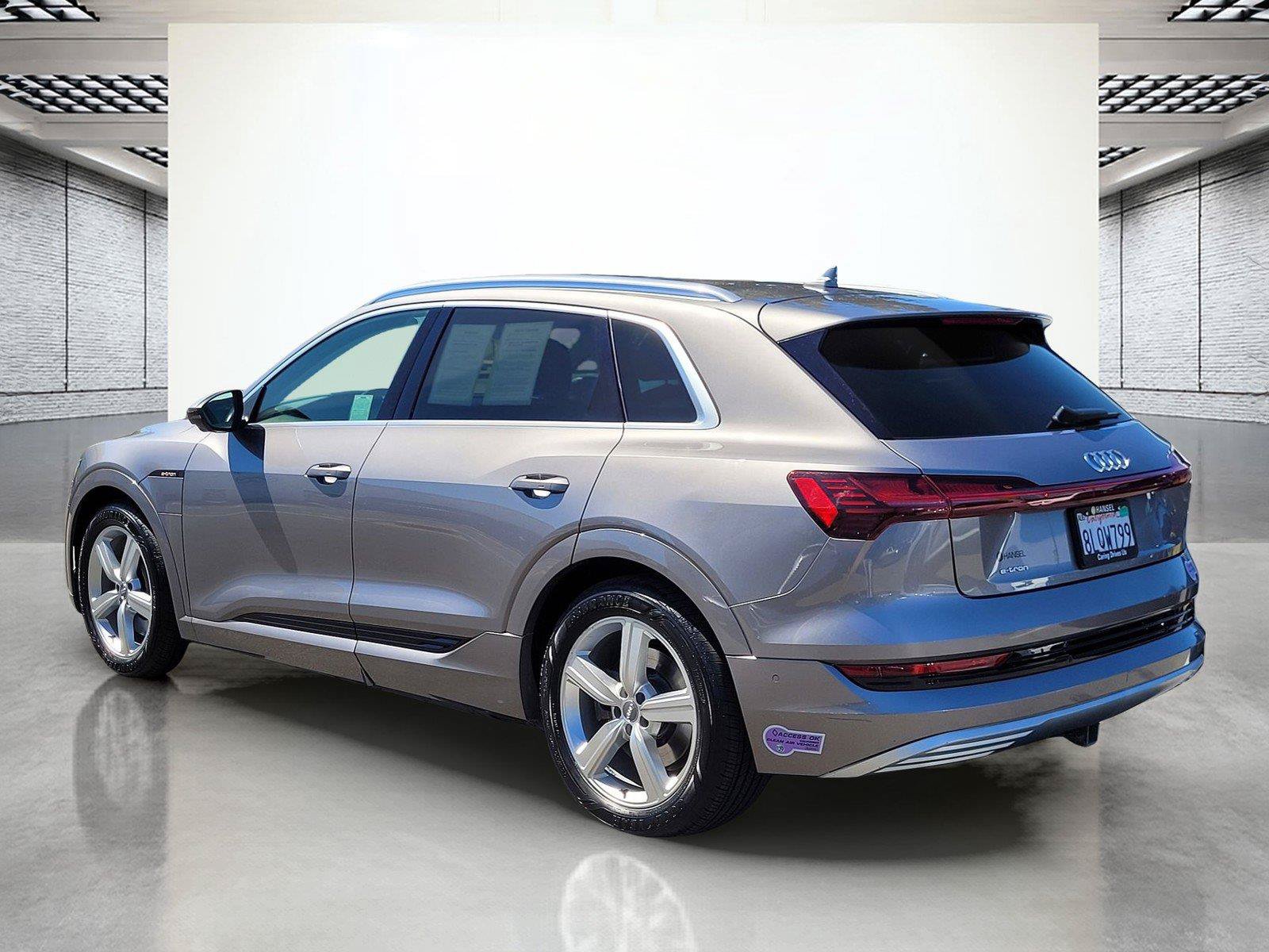 Used 2019 Audi e-tron Premium Plus w/ Towing Package AWD/4WD image 9