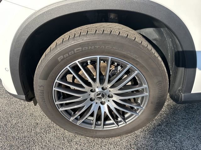 Certified 2024 Mercedes-Benz GLC 300 4MATIC image 11