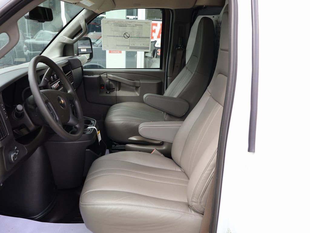 New 2025 Chevrolet Express 3500 Extended w/ Driver Convenience Package image 14