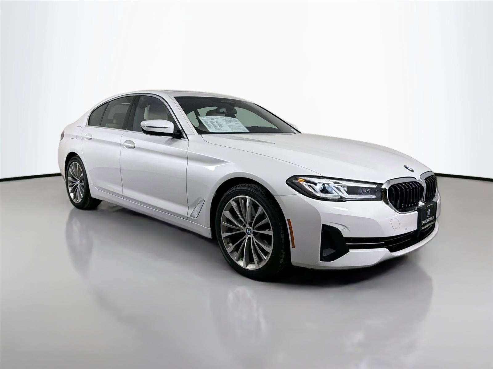 Certified 2023 BMW 540i w/ Executive Package RWD image 3
