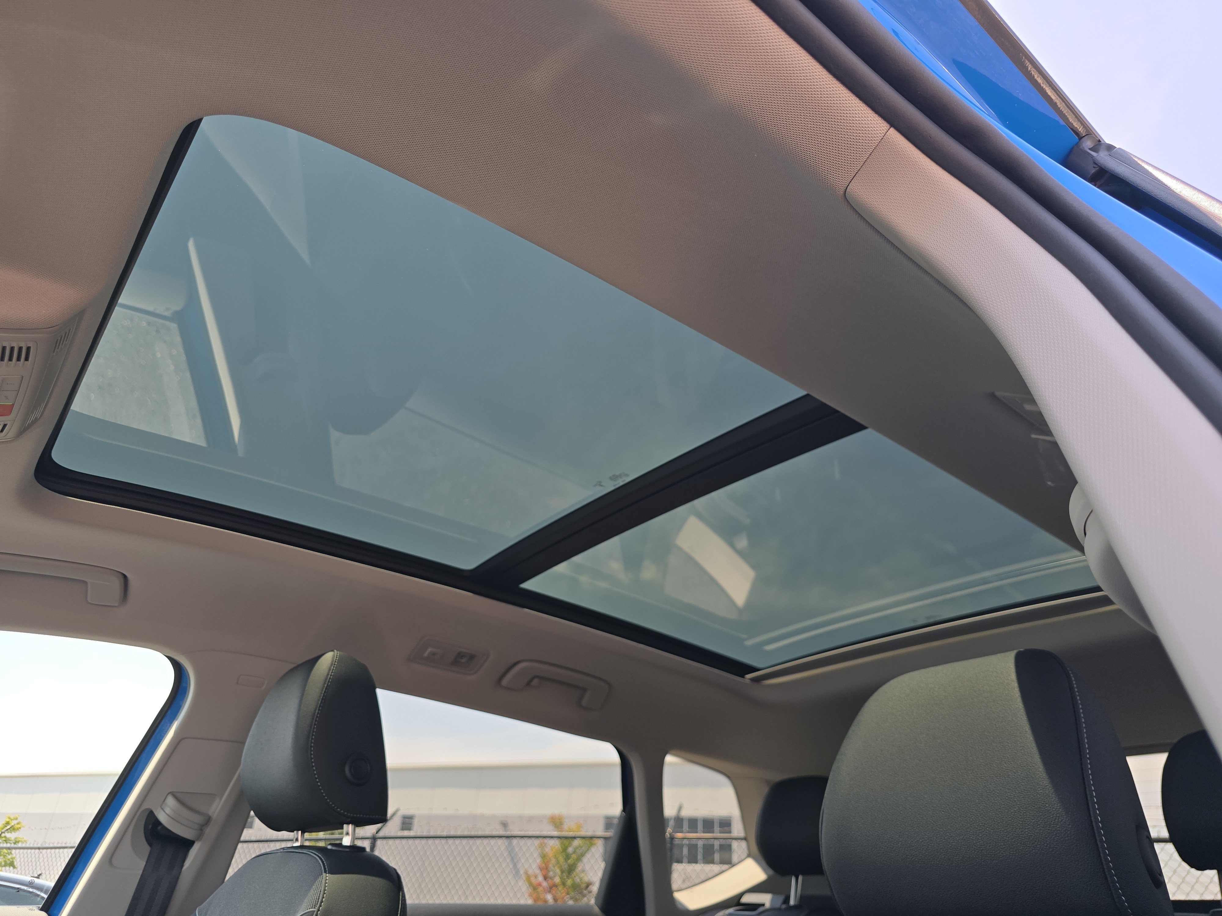 New 2026 Volkswagen Taos SE AWD/4WD image 9