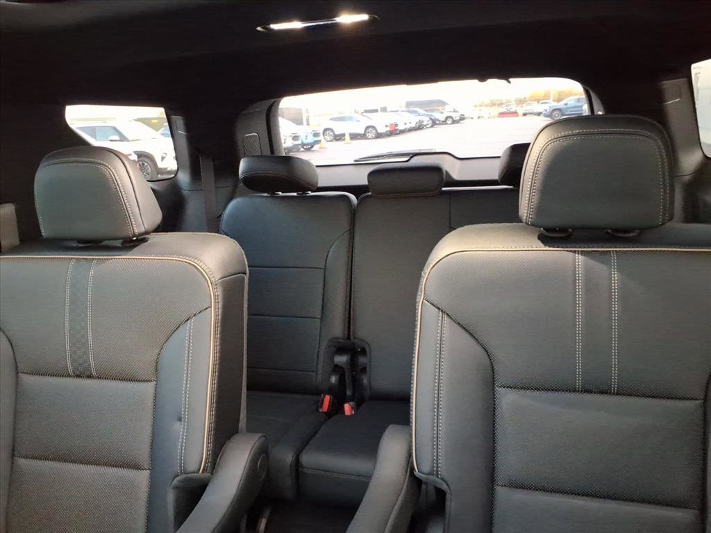 New 2026 Chevrolet Traverse High Country image 8