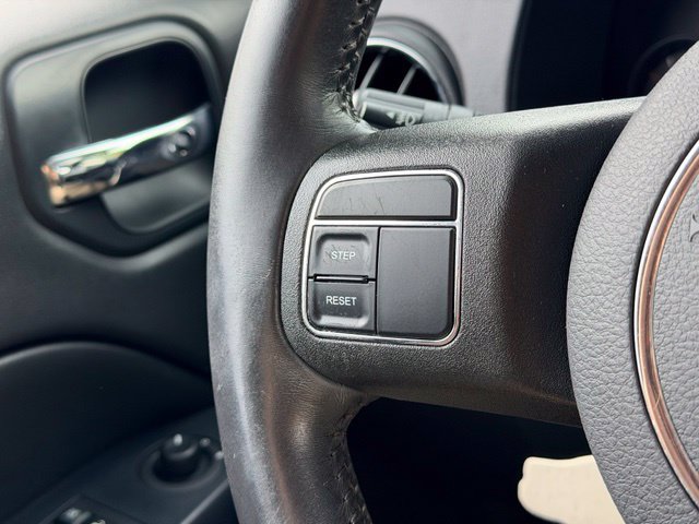 Used 2015 Jeep Patriot High Altitude AWD/4WD image 9