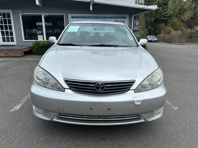 Used 2005 Toyota Camry FWD image 2