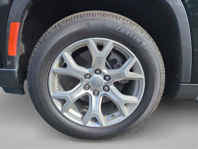 Used 2022 Jeep Wagoneer Series II RWD image 15
