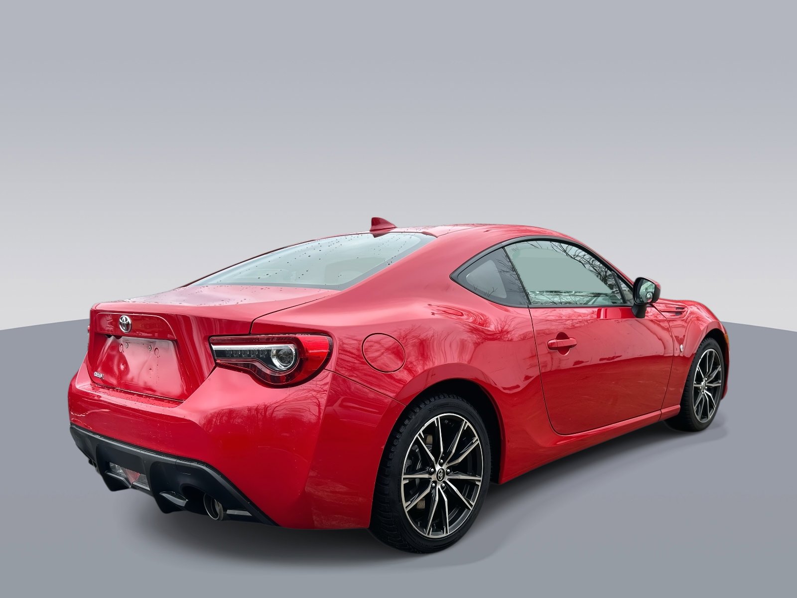 Used 2017 Toyota 86 image 4