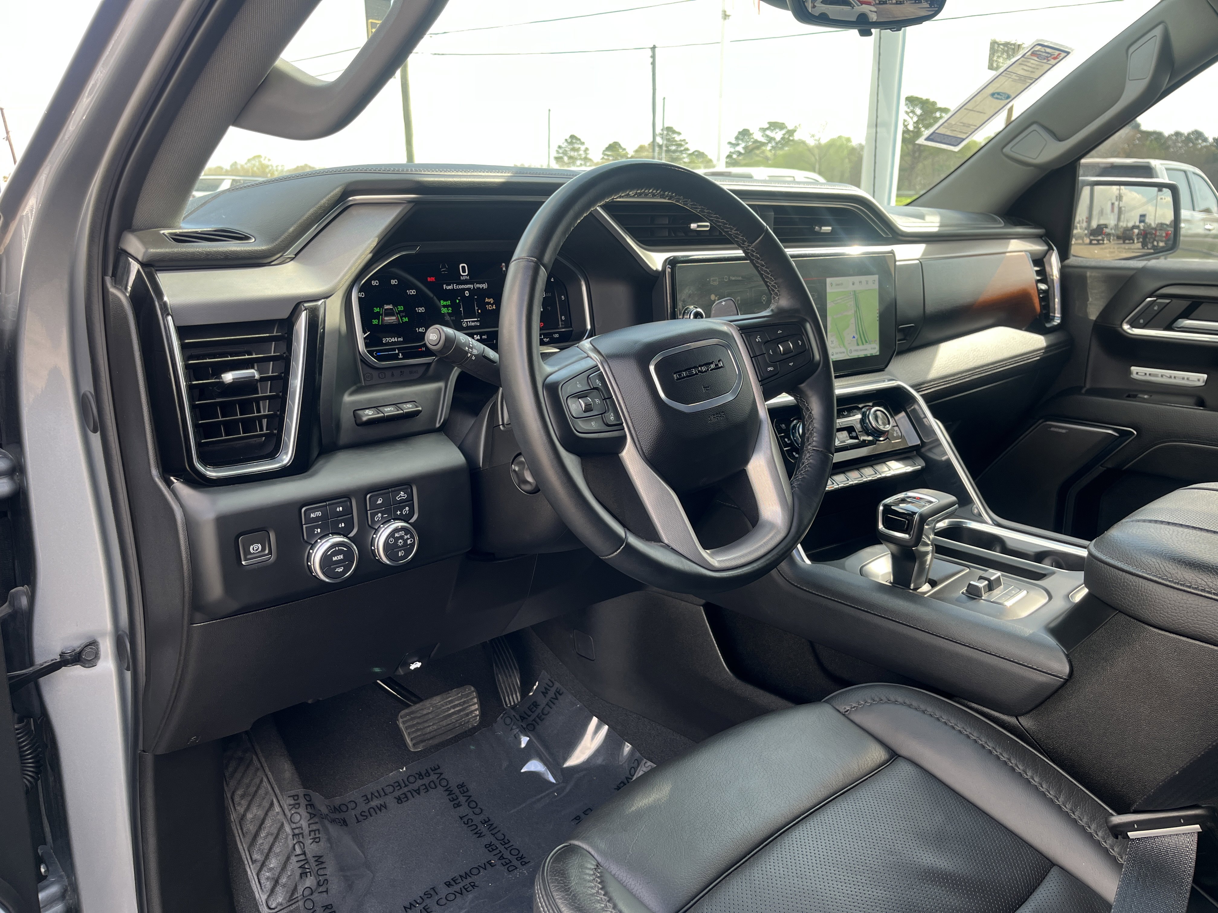 Used 2024 GMC Sierra 1500 Denali w/ Technology Package image 15
