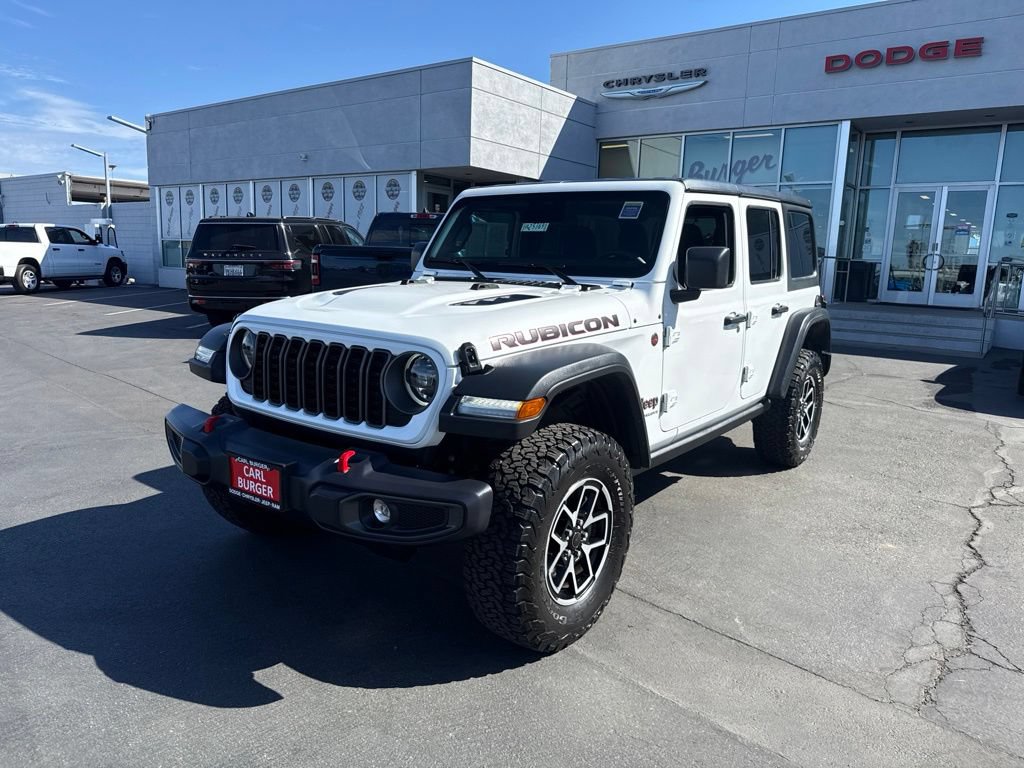 Certified 2025 Jeep Wrangler Unlimited Rubicon w/ Convenience Group AWD/4WD image 3