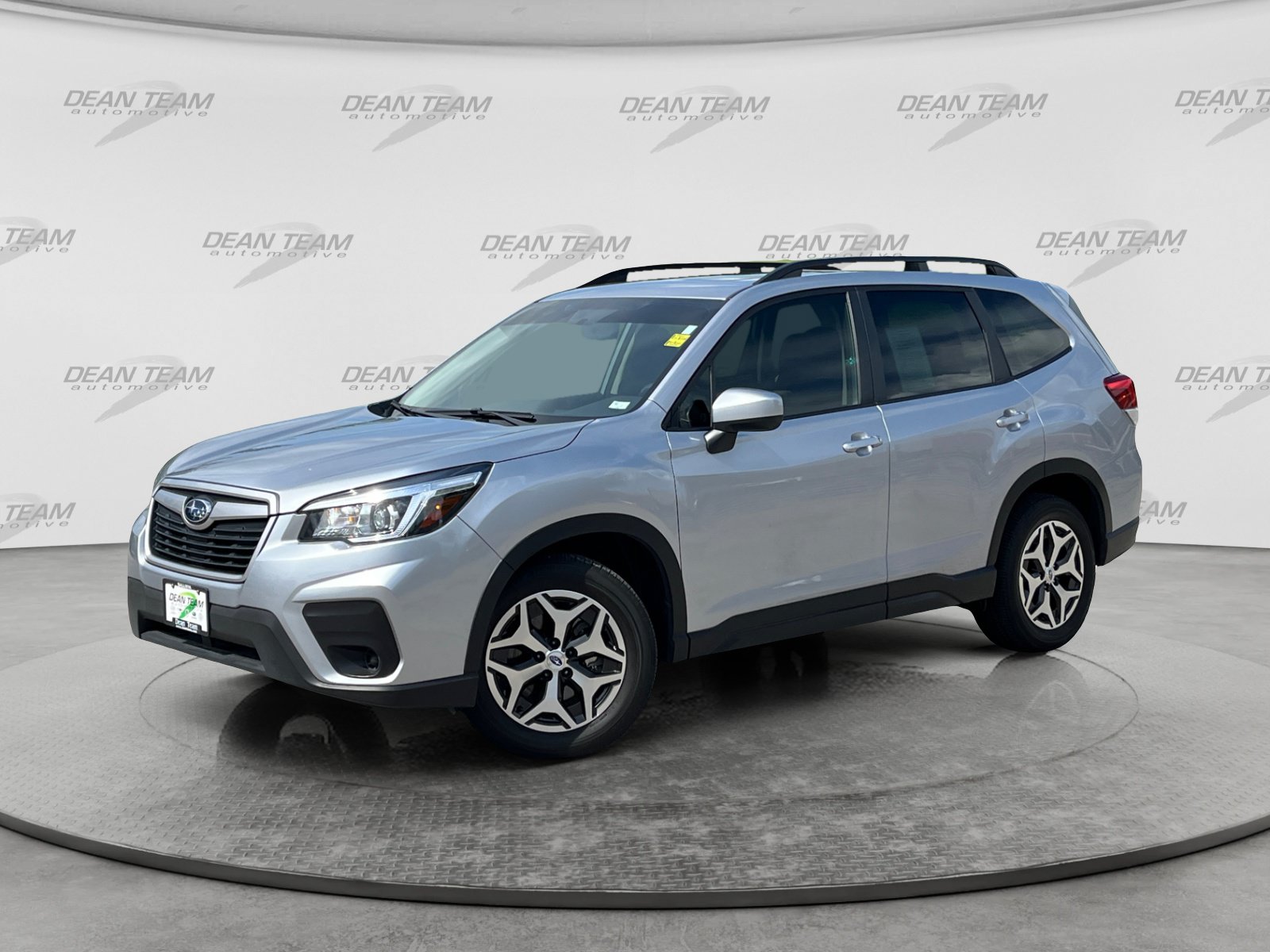 Used 2020 Subaru Forester Premium w/ Popular Package #1 AWD/4WD image 3